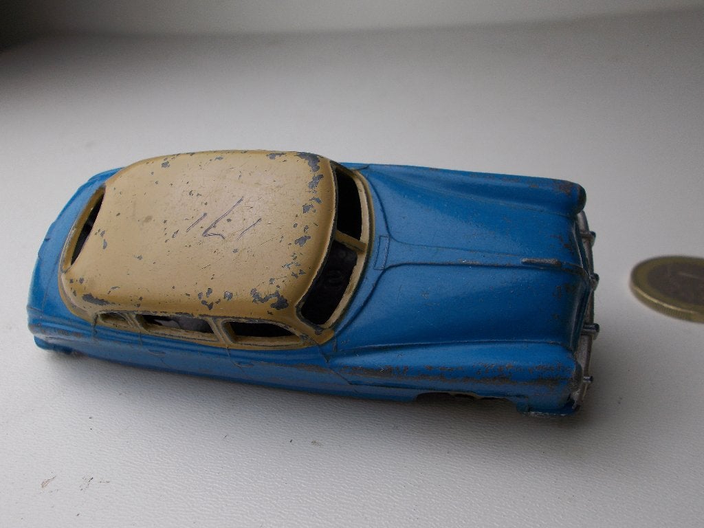 1956 Dinky Toys 139B HUDSON SEDAN. (Two Tone), Hobby en Vrije tijd, Modelauto's | 1:43, Ophalen of Verzenden, Gebruikt, Auto, Dinky Toys