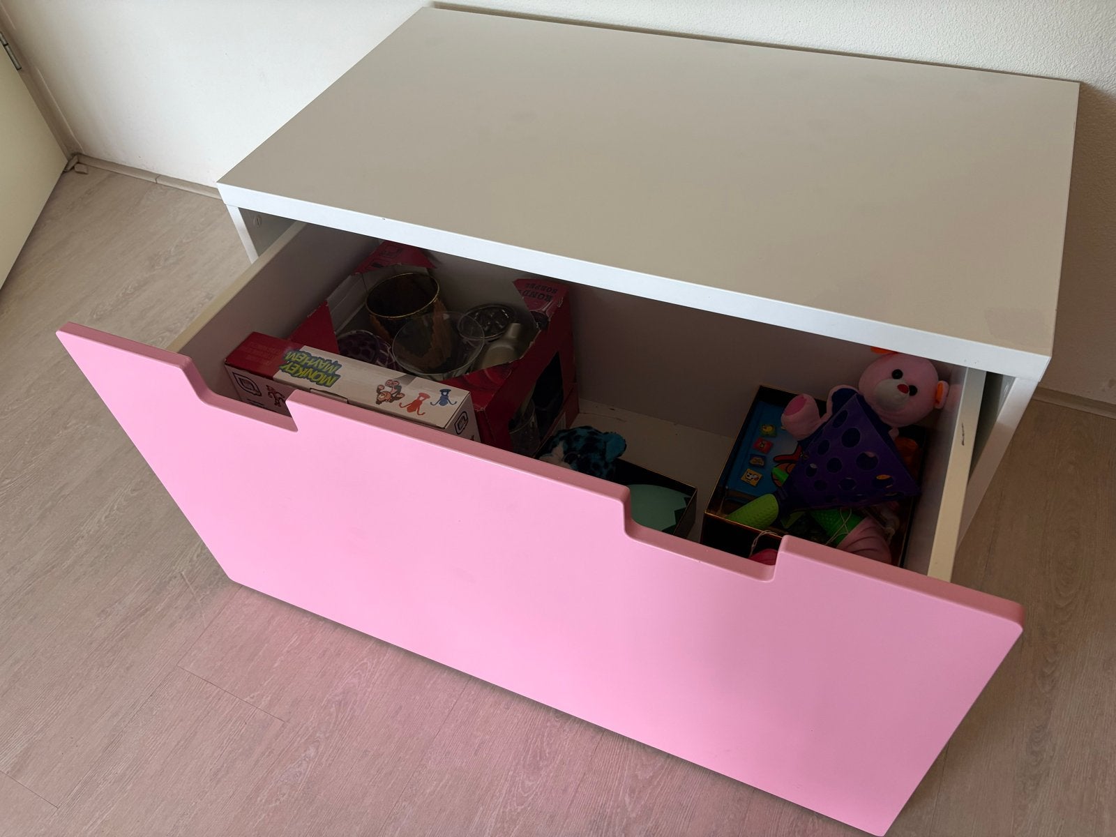 Roze met witte opbergkast / schuifkast (91x49 cm), Kinderen en Baby's, Ophalen, Gebruikt