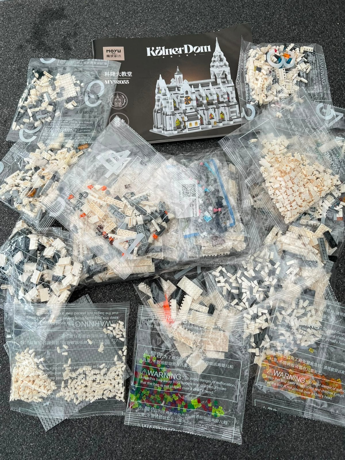 Nieuw bouwpakket Dom van Keulen (lijkt op Lego), Kinderen en Baby's, Speelgoed | Duplo en Lego, Ophalen, Nieuw