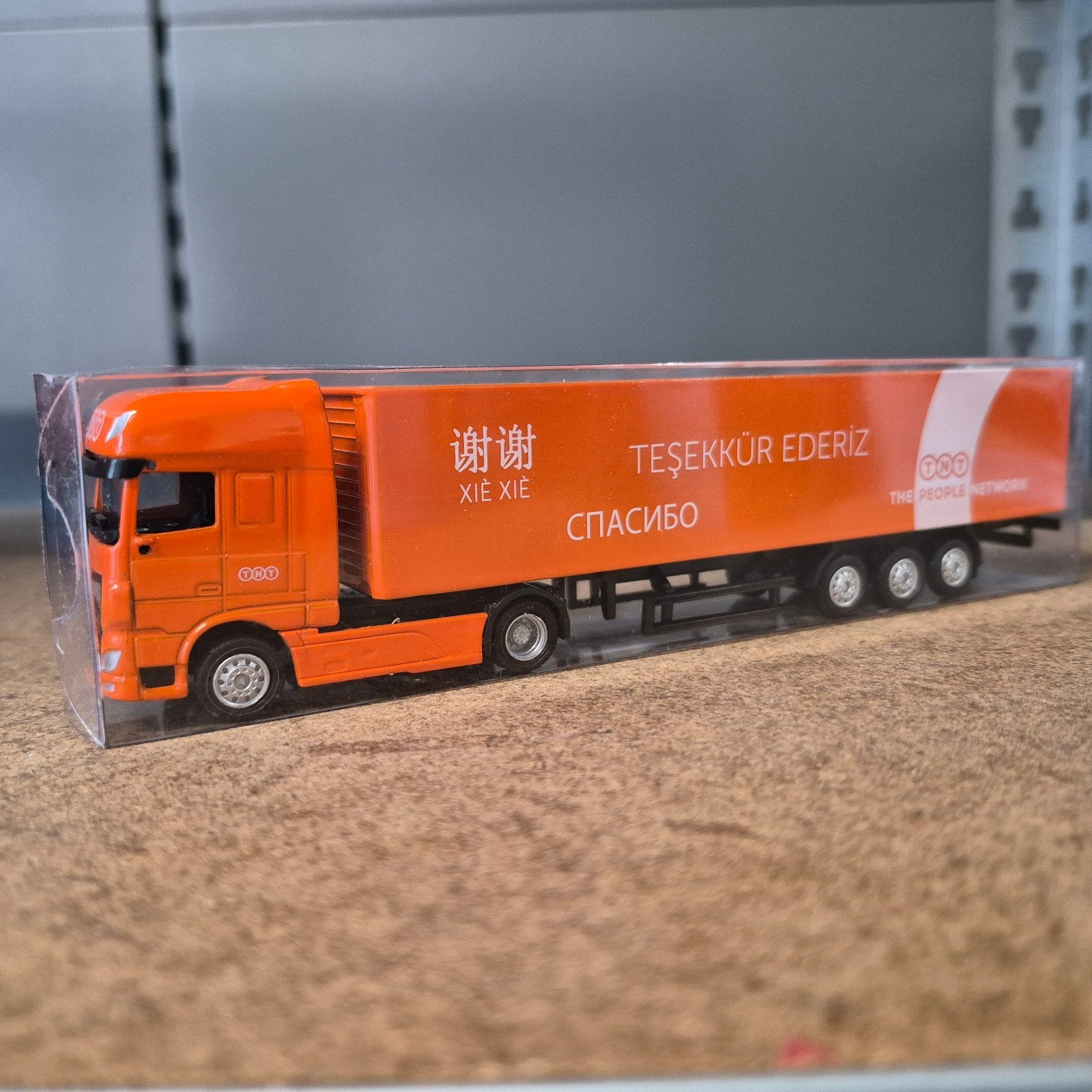 DAF TNT Vrachtwagen - 1:87 - Holland Oto, Overige merken, Onbekend, Nieuw, Ophalen of Verzenden