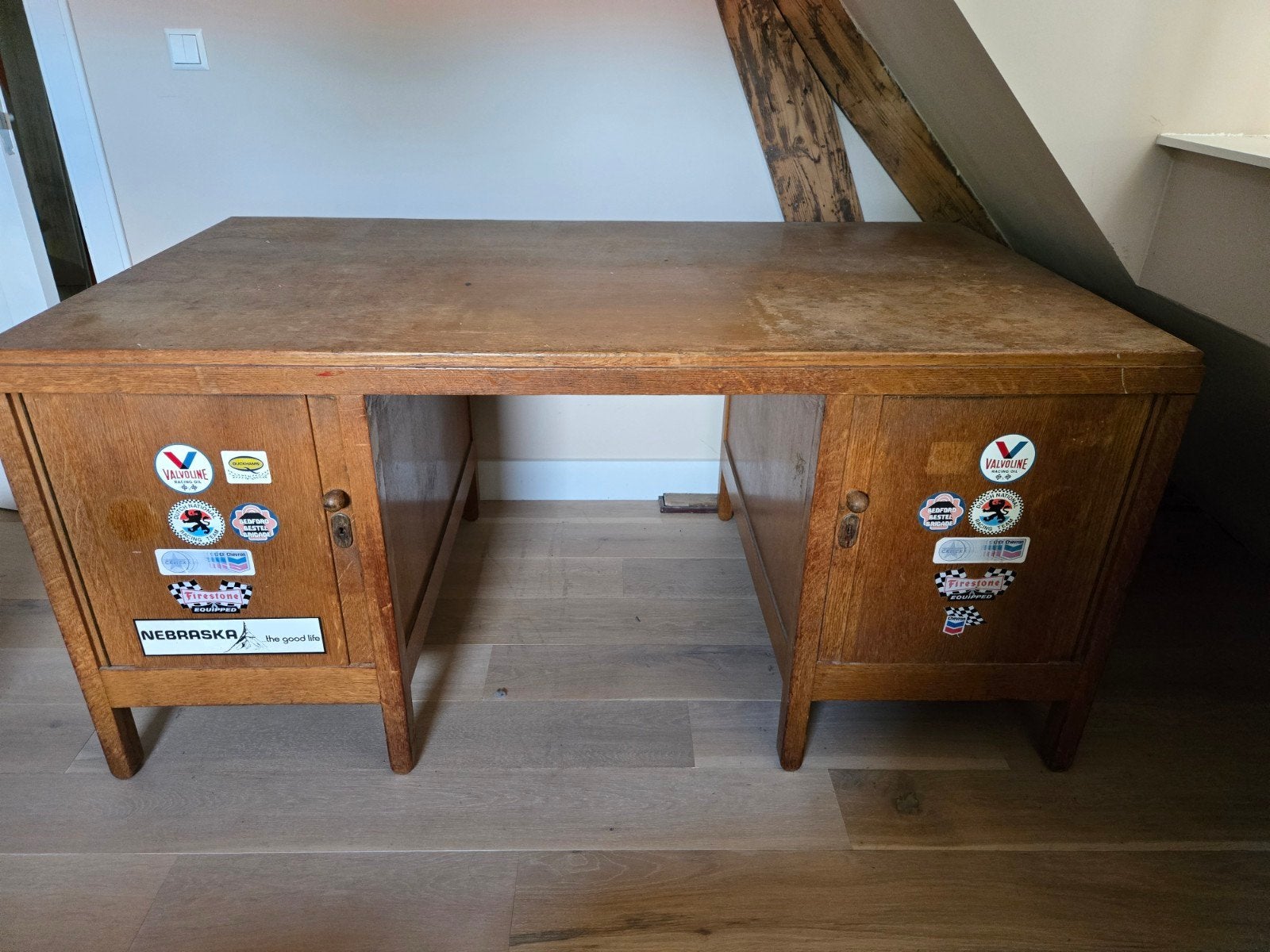 vintage massief houten bureau (Willem Penaat), Ophalen, Gebruikt, Bureau-kast combinatie, Hout