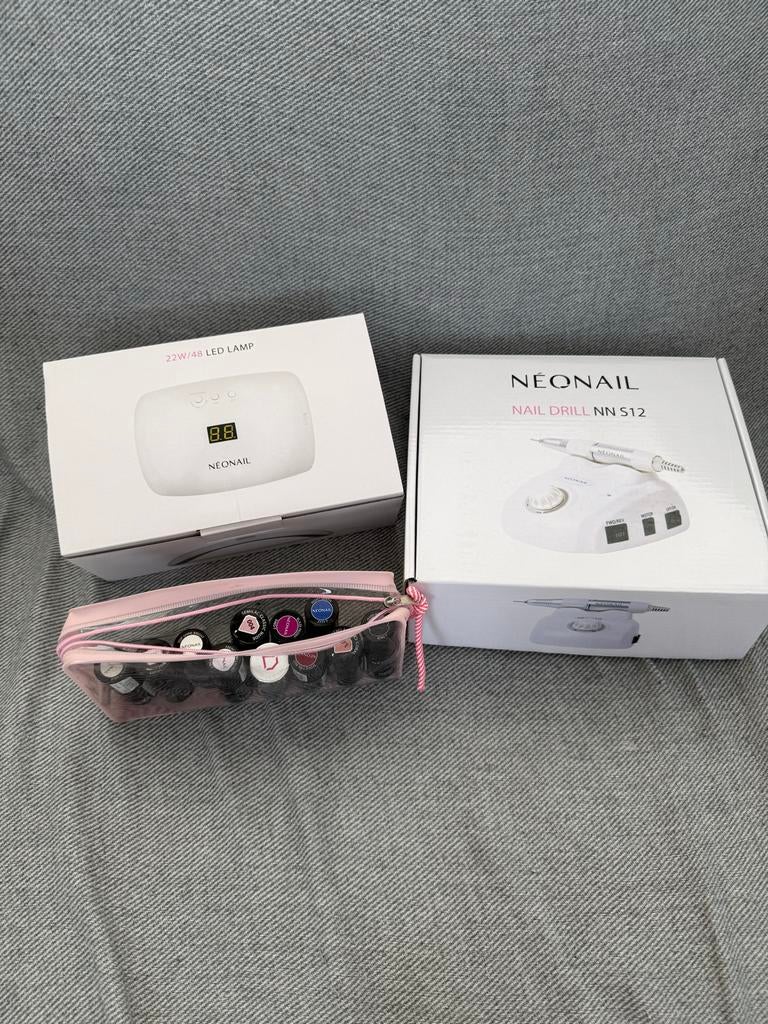 Neonail Nagelset: Lamp, Boor & Gelnagellak Collectie, Ophalen of Verzenden, Zo goed als nieuw, Overige typen