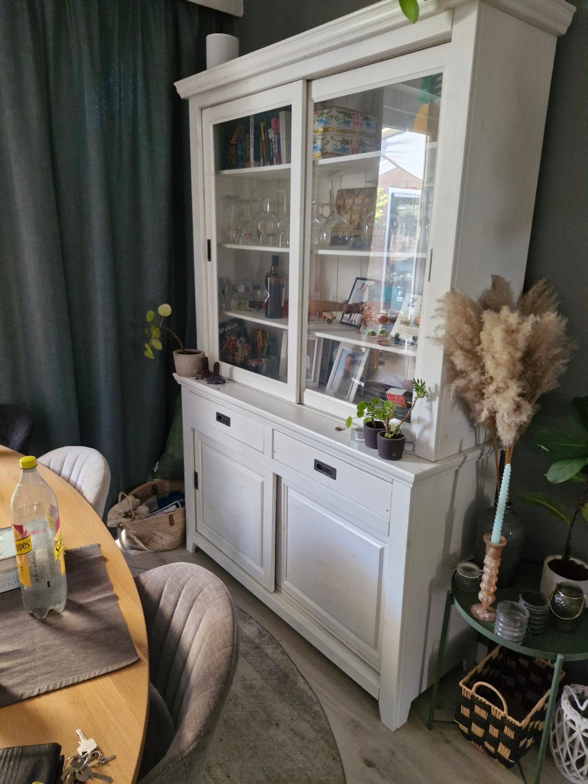 Grote buffetkast, Ophalen, Gebruikt, 25 tot 50 cm