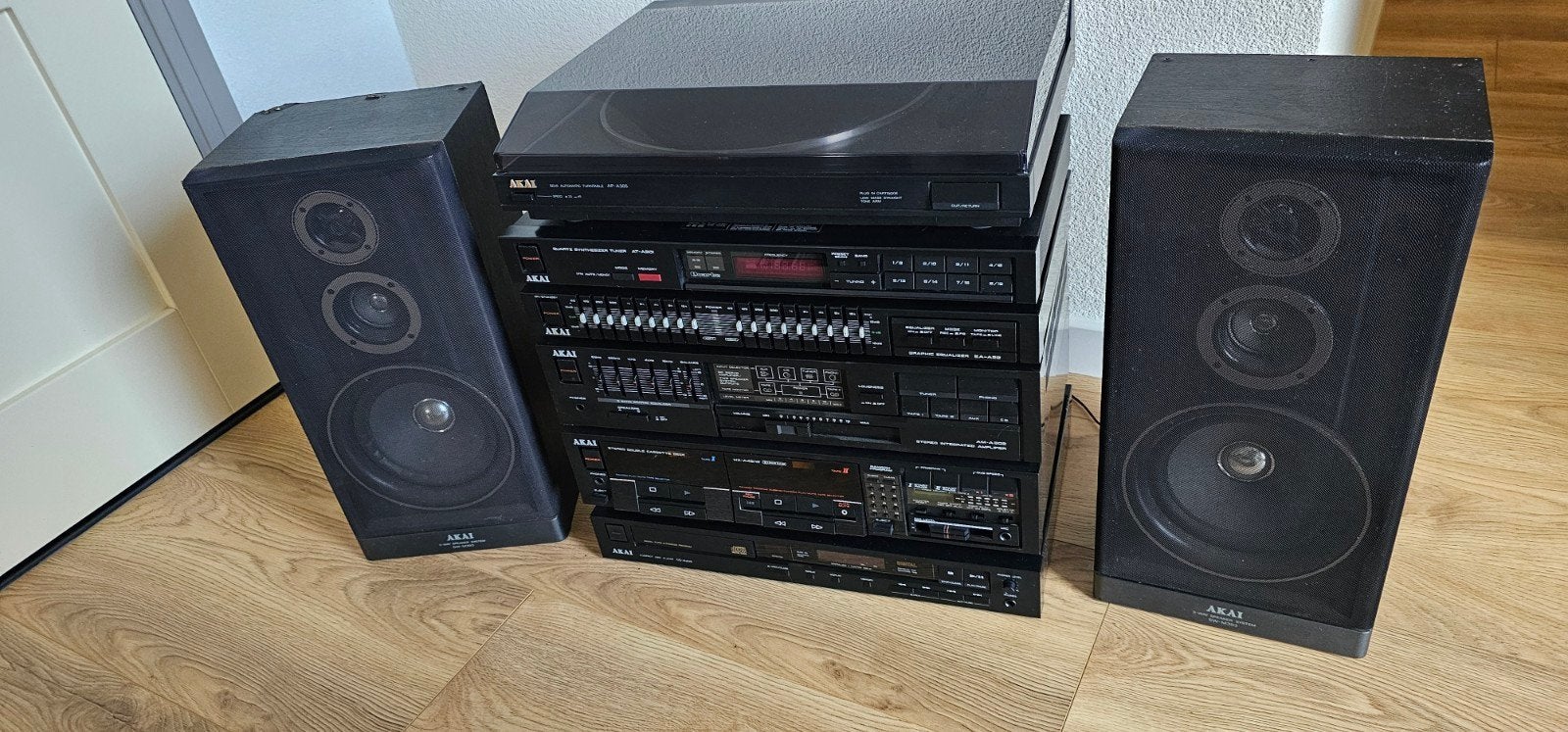 Vintage Akai Audioset - Compleet & Nagezien, Ophalen, Refurbished, Losse componenten, Tuner of Radio
