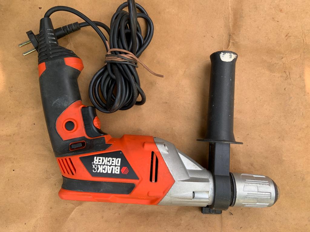 Black & Decker Boormachine met Klopfunctie, Doe-het-zelf en Verbouw, Gereedschap | Boormachines, Boormachine, Gebruikt, Ophalen of Verzenden