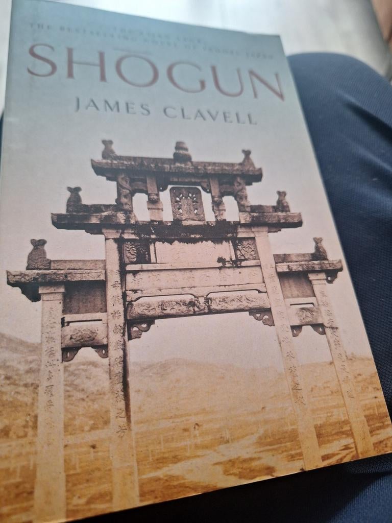 Shogun van James Clavell - Engelstalige editie, Ophalen of Verzenden, Gelezen, James Clavell