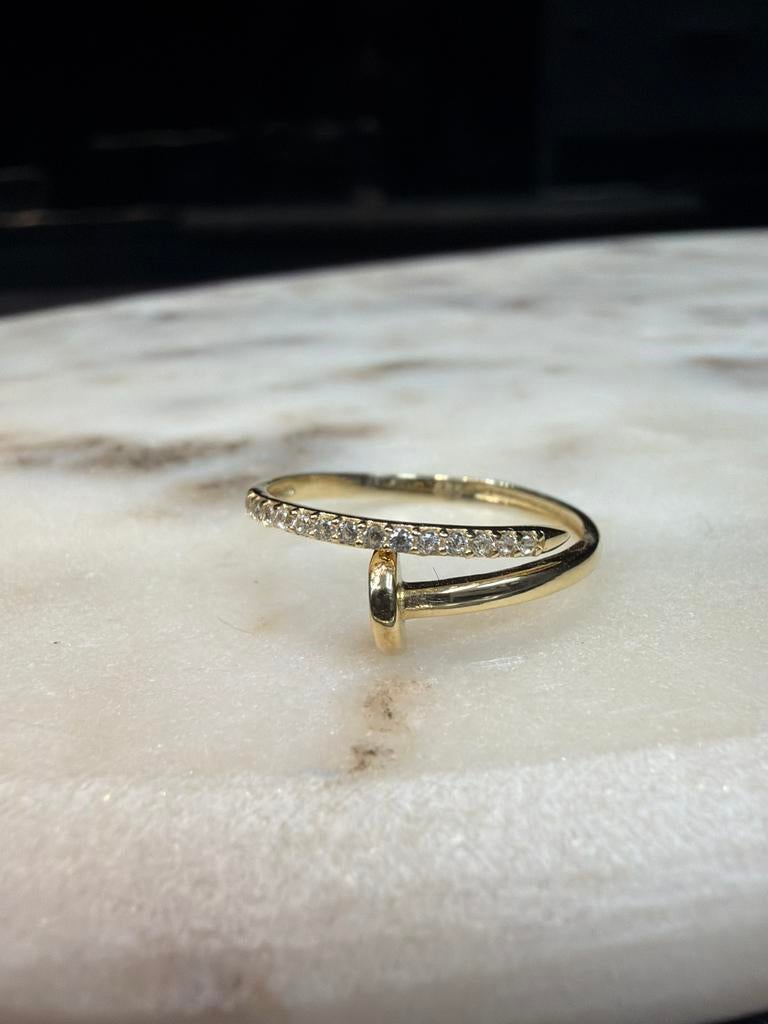 prachtige 14k gouden spijker ring met zirkonia, Sieraden, Tassen en Uiterlijk, Ophalen of Verzenden, Nieuw, Goud, Dame