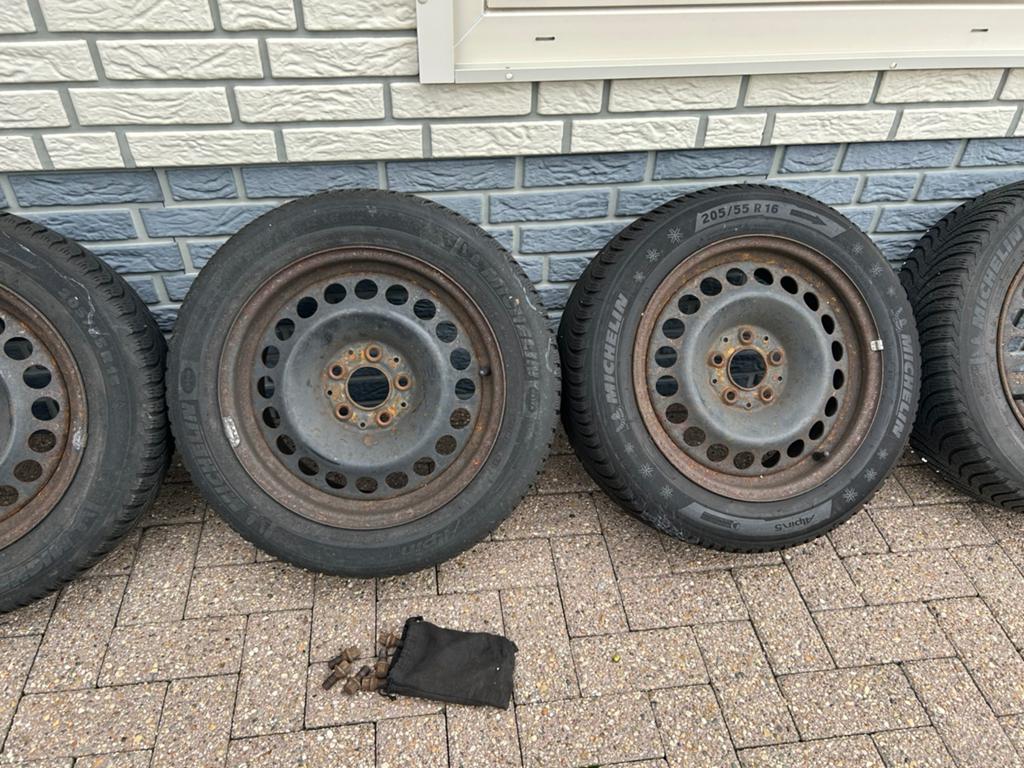 Michelin 205/55 r 16 winterbanden, Ophalen, Gebruikt