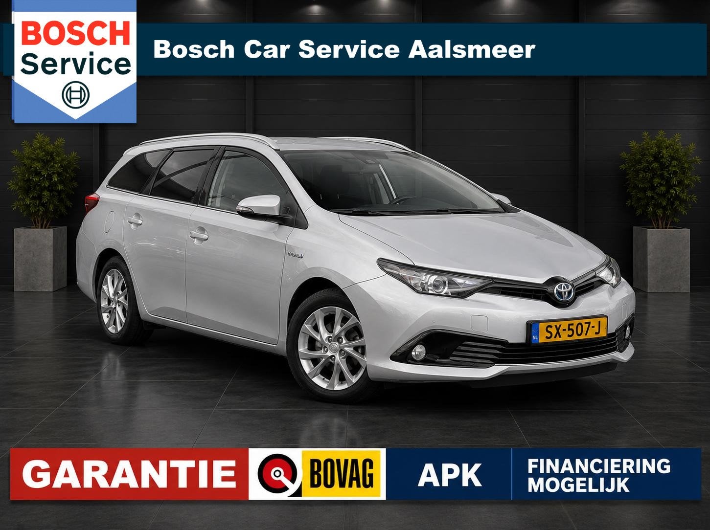 Toyota Auris 1.8 Hybrid Dynamic Go / NAVI / CRUIS / AIRCO/ G, Gebruikt, Euro 6, Automatische klimaatregeling, Origineel Nederlands