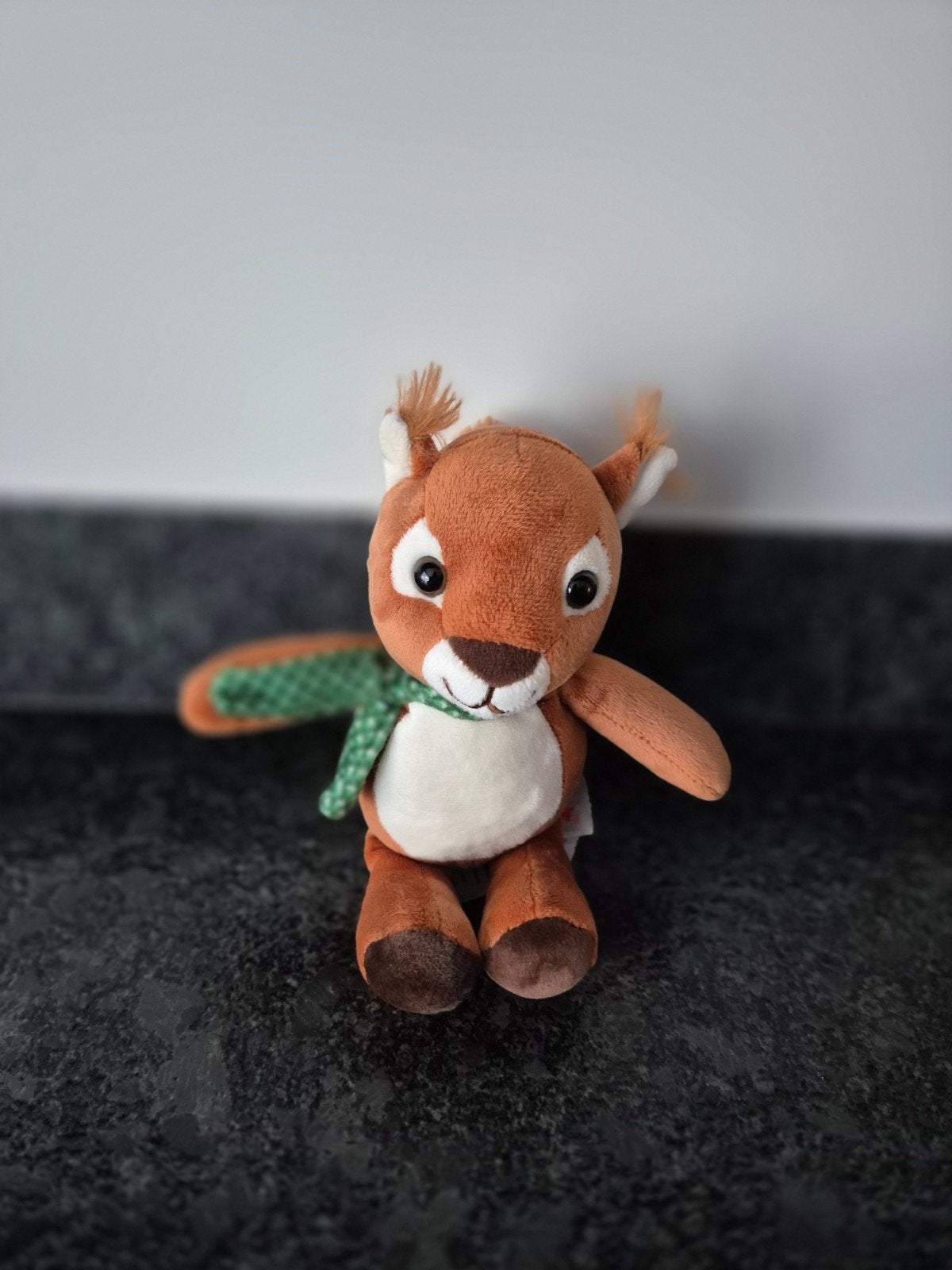 Kinder Ferrero - Knuffel Eekhoorn, Ophalen of Verzenden, Overige typen