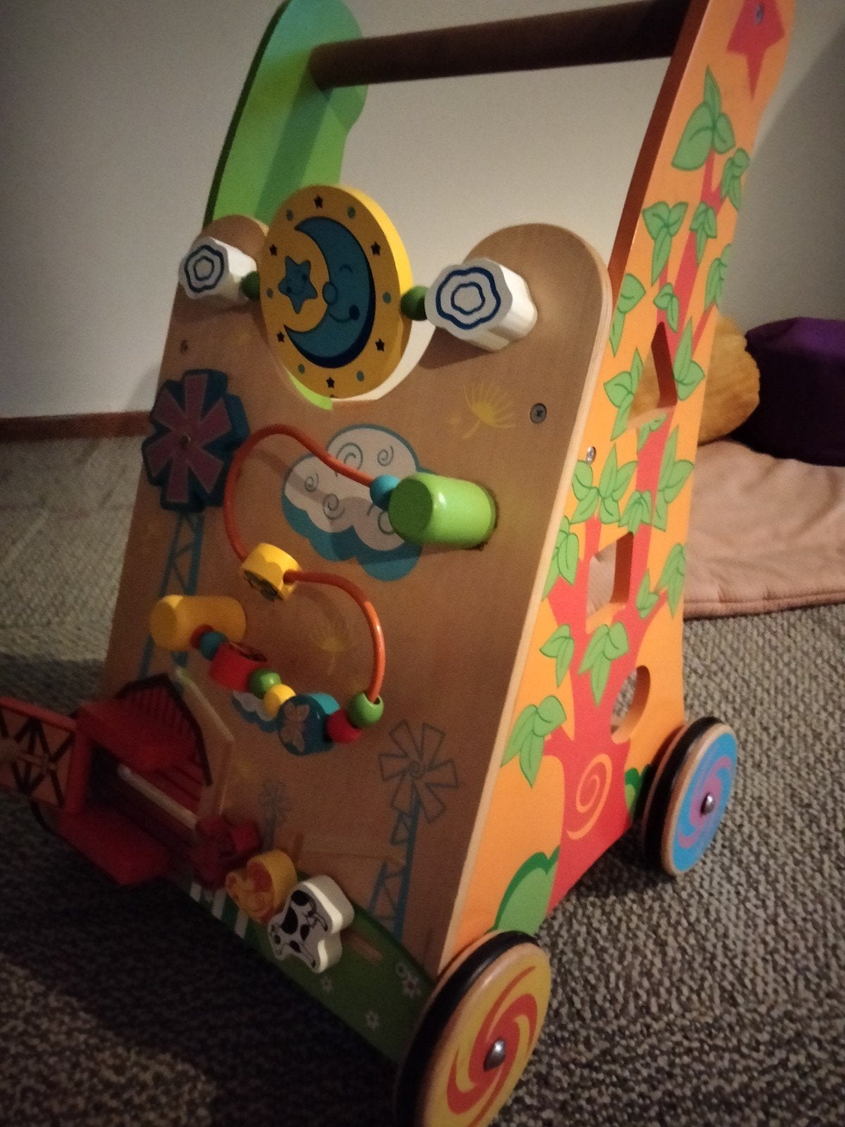 Houten loopwagen met activiteitenpaneel, Ophalen of Verzenden, Gebruikt, Overige typen, Met wieltjes