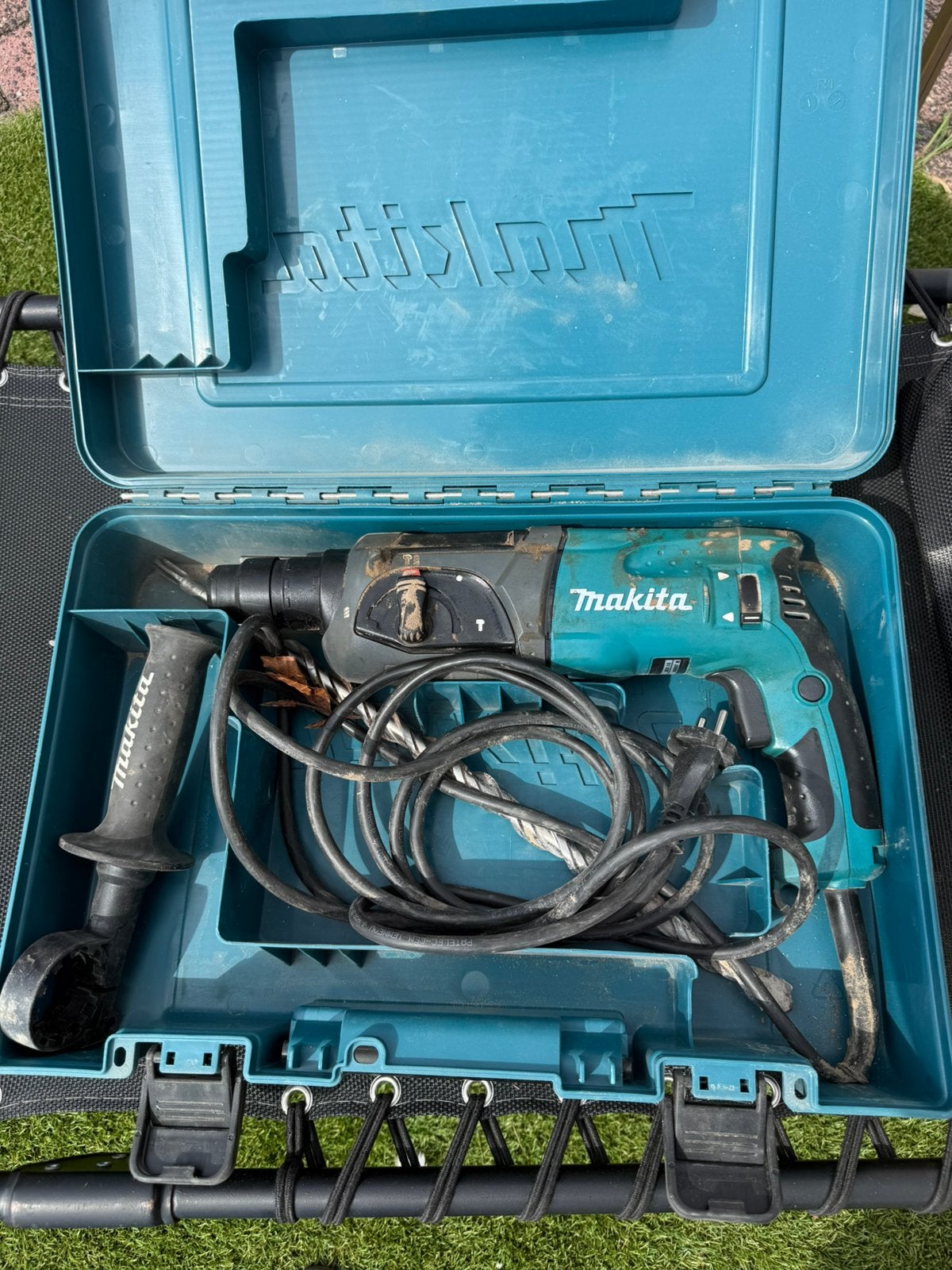 Makita boormachine op snoer, Doe-het-zelf en Verbouw, Gereedschap | Boormachines, Ophalen, Zo goed als nieuw, Boormachine