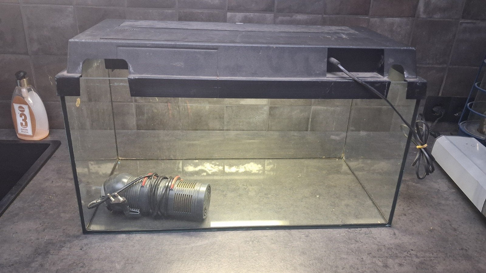 Aquarium JUWEL 54L., Ophalen, Gebruikt, Leeg aquarium, Inclusief deksel