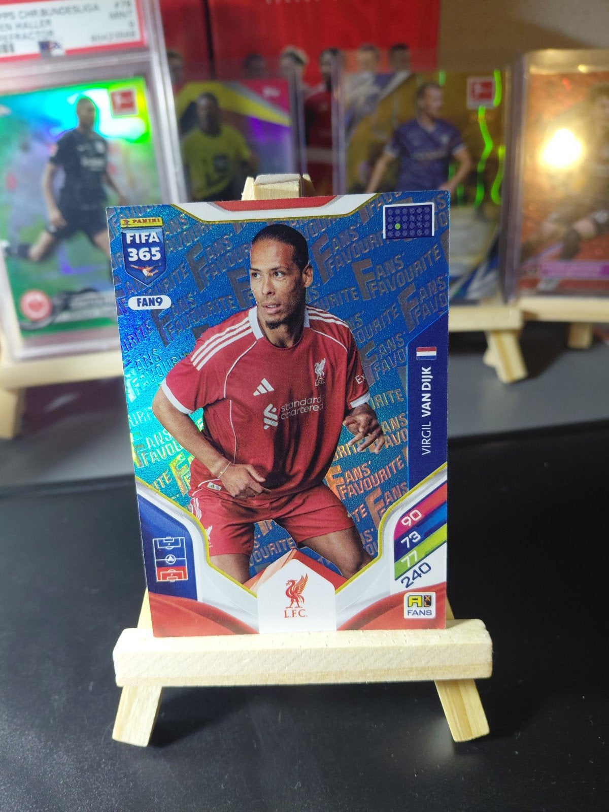 virgil van dijk (liverpool) panini blue parallel, Ophalen of Verzenden, Nieuw, Buitenlandse clubs, Poster, Plaatje of Sticker