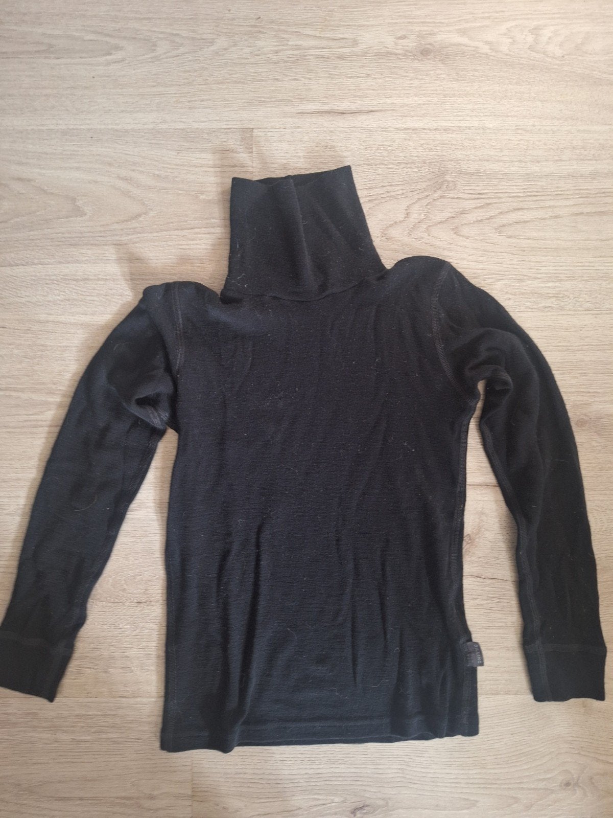 Dilling zwarte longsleeve col 134 140, Gebruikt, Jongen of Meisje, Ophalen of Verzenden, Shirt of Longsleeve