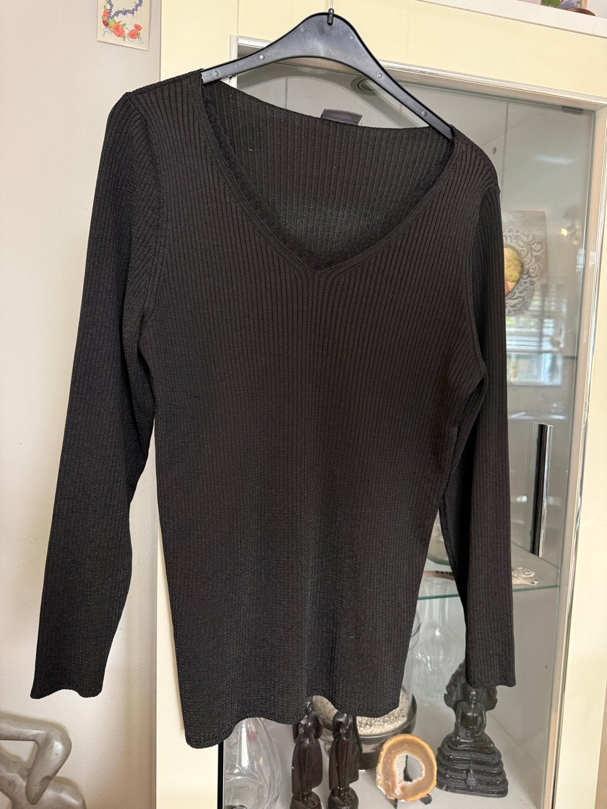 Zwarte geribbelde V-hals top met lange mouwen XL, Kleding | Dames, Zwart, Maat 46/48 (XL) of groter, Ophalen of Verzenden, Zo goed als nieuw