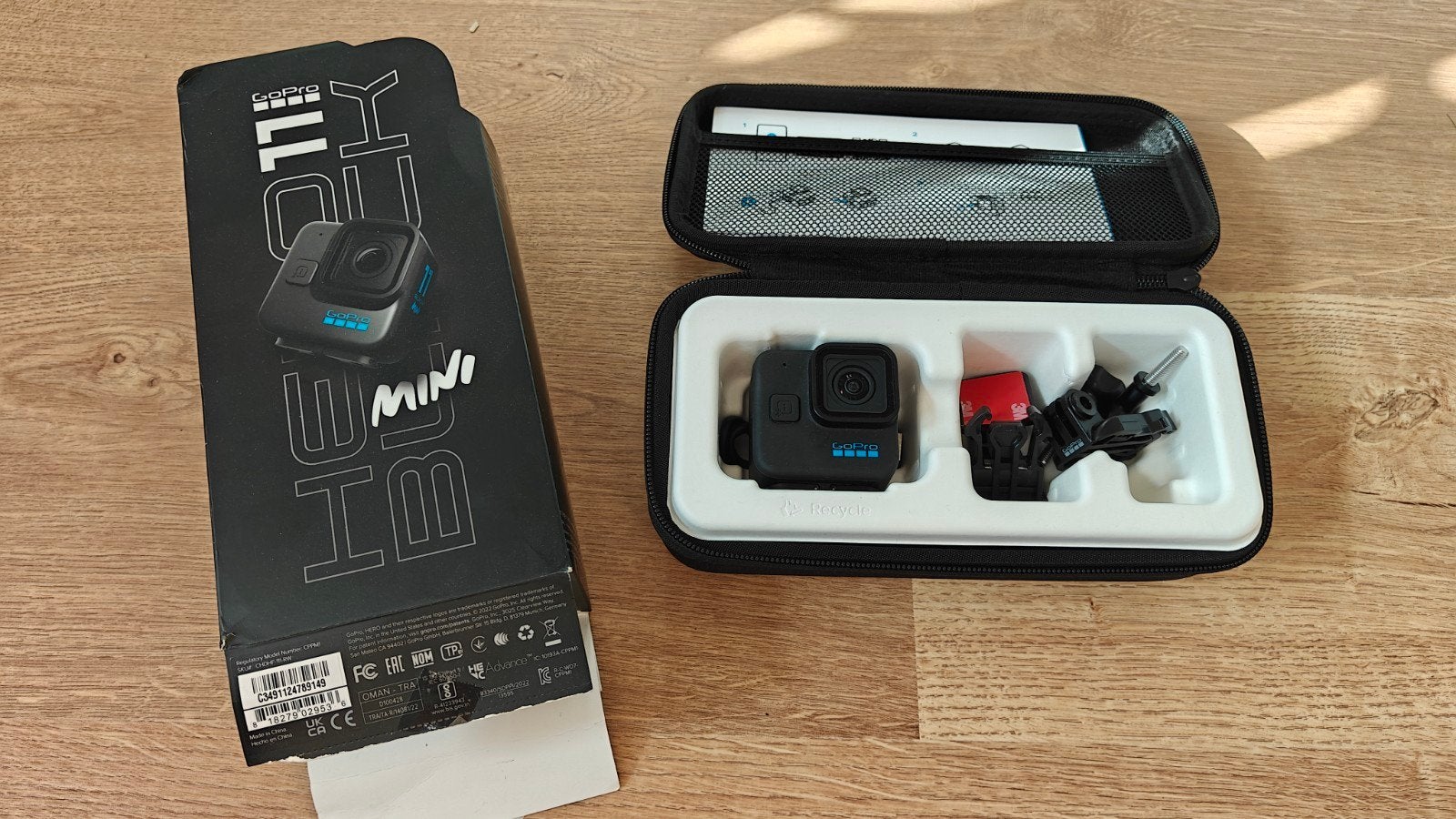 GoPro HERO11 Black Mini, Audio, Tv en Foto, Ophalen, Zo goed als nieuw, GoPro