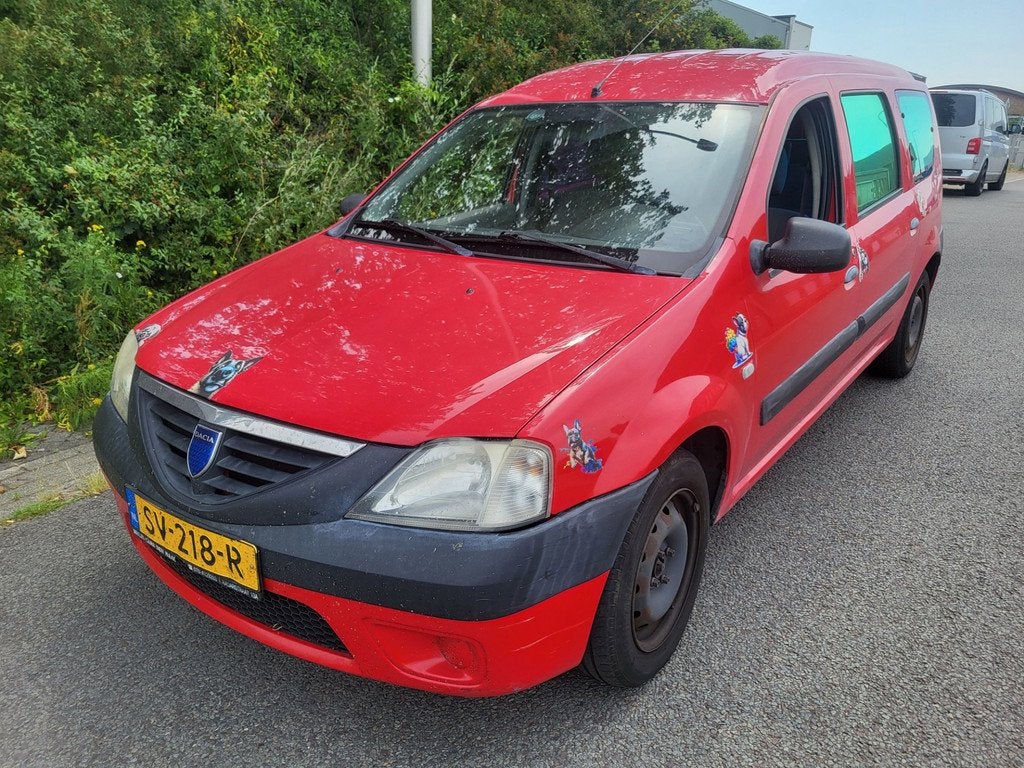 Dacia Logan MCV 1.6 2008 LPG 7p. 550,-, Auto's, Dacia, Stof, 4 cilinders, 7 stoelen, Bedrijf