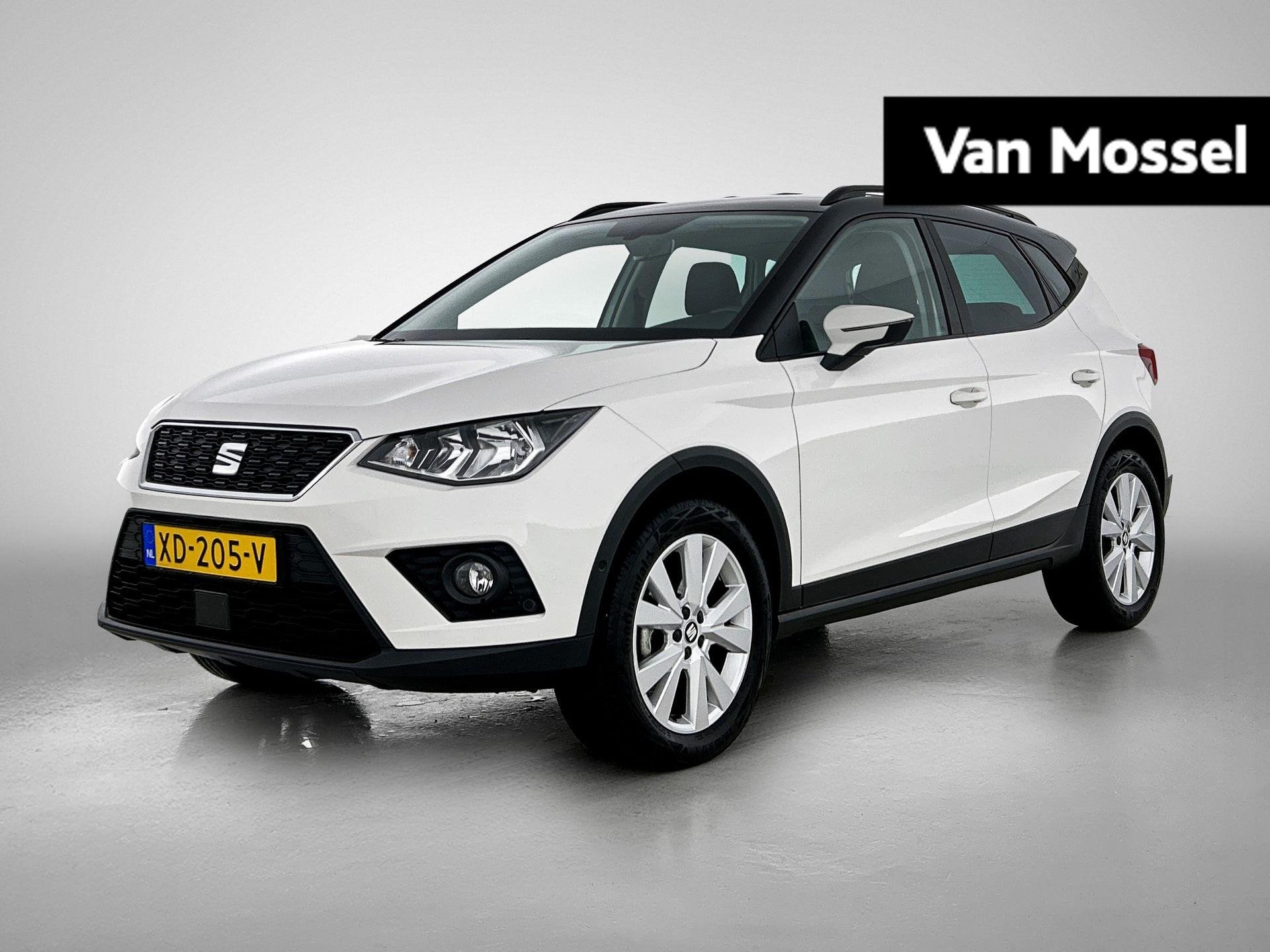 SEAT Arona 1.0 TSI Style Business Intense | ACHTERUITRIJCAME, Auto's, Voorwielaandrijving, 12 maanden, Stof, Gebruikt