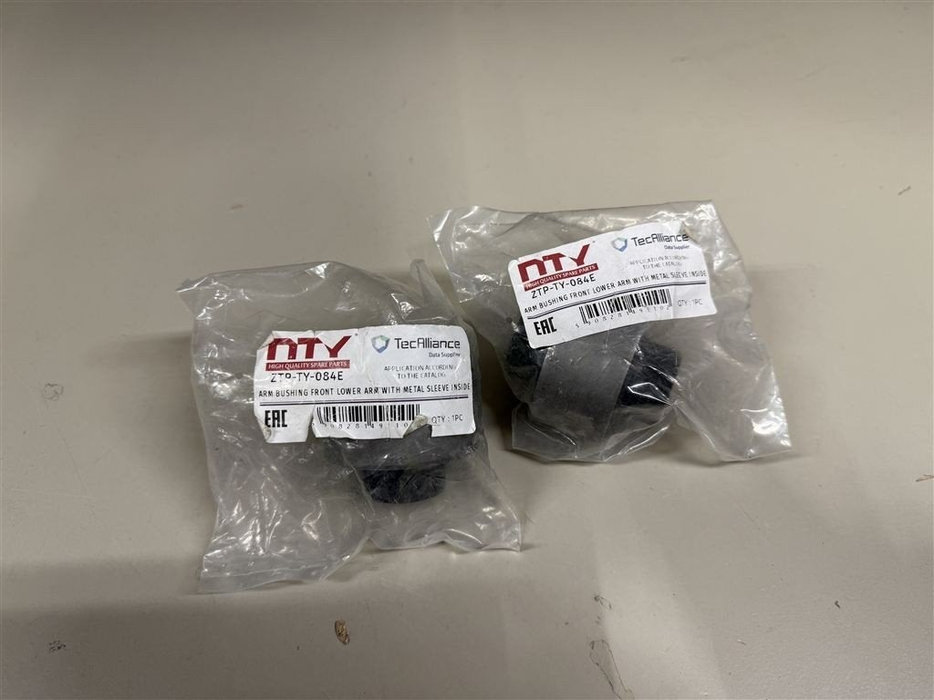 voorste onderste ophangingsarm voor lexus IS200 IS300 toyota, Ophalen of Verzenden, Nieuw