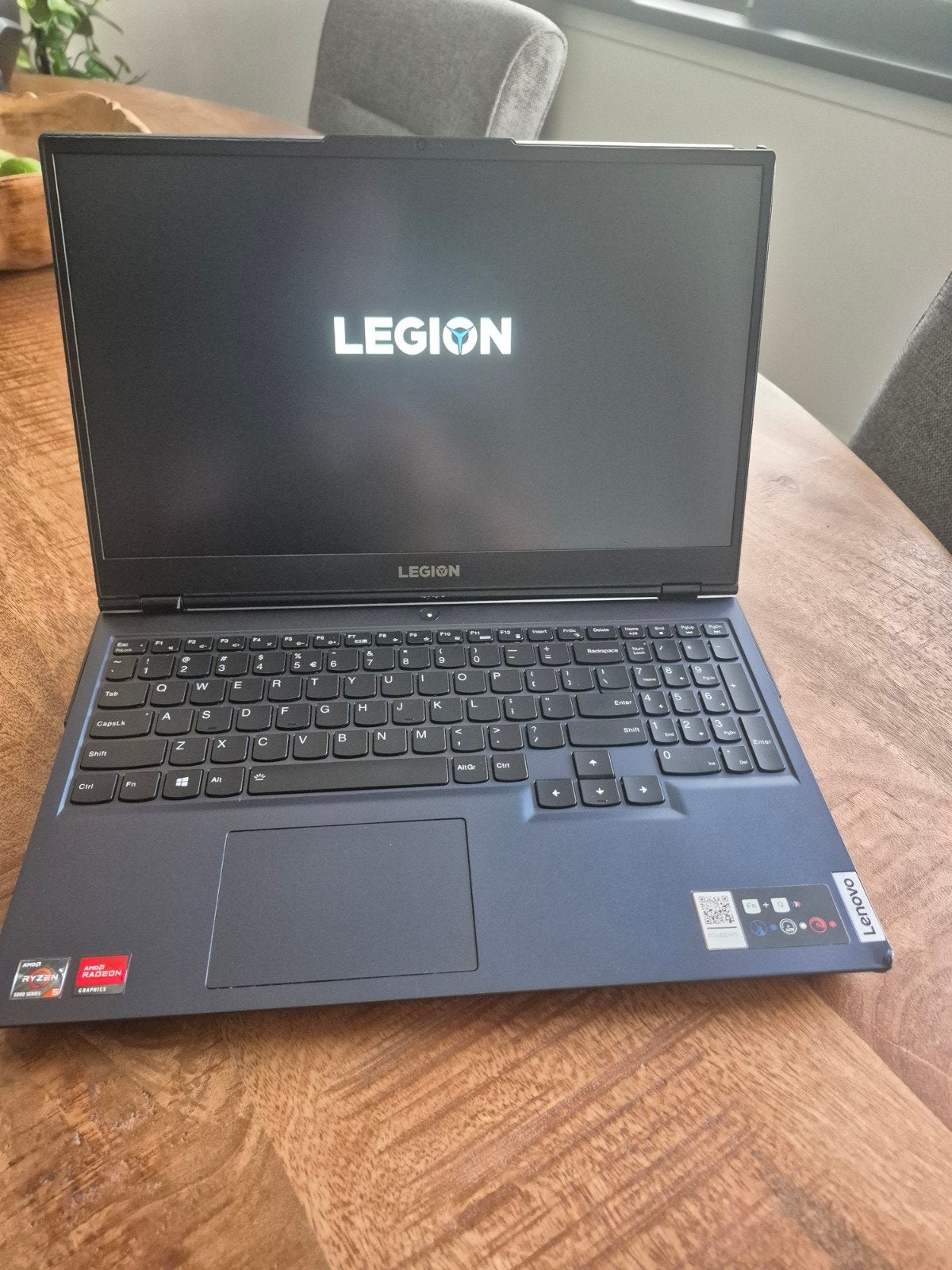 Foto 5 van Lenovo Legion 5 Gaming Laptop - AMD Ryzen 7, RTX 3060