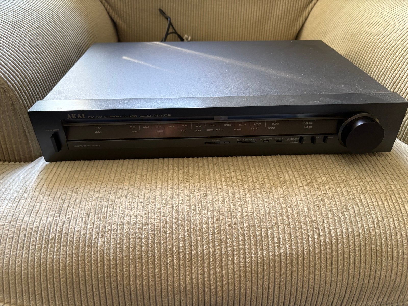 Akai AT-K02 FM/AM Stereo Tuner - Vintage Audio, Ophalen of Verzenden, Gebruikt, Analoog