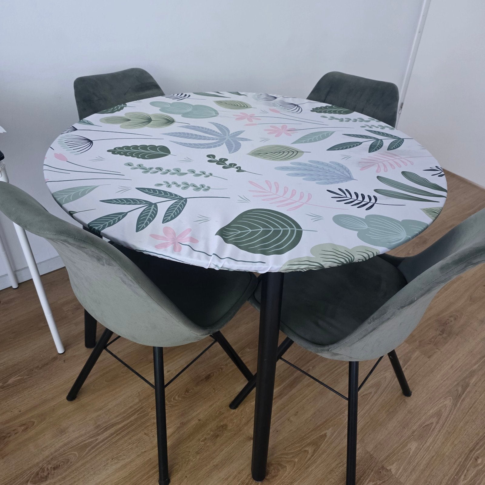 IKEA Lisabo Eettafel + 4 stoelen - Zwart, 4 Personen, Rond, Gebruikt, Rond, Vier personen, Ophalen
