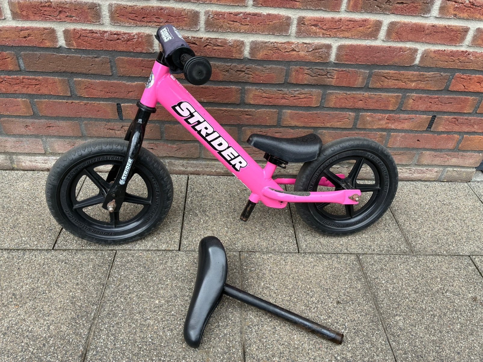 Strider loopfiets roze - perfect voor jonge kinderen, Ophalen, Gebruikt, Minder dan 16 inch
