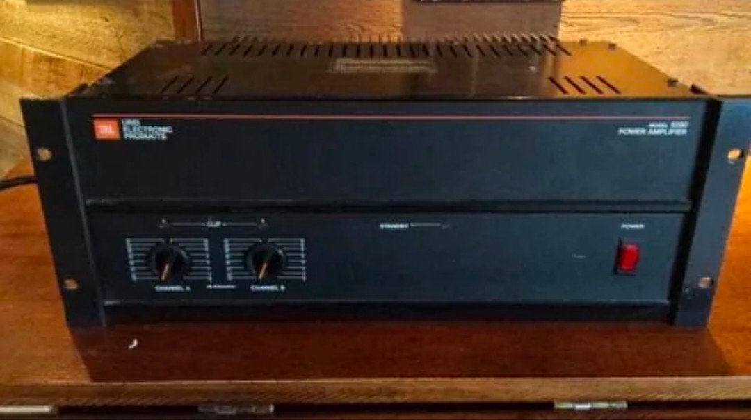 JBL Urei 6260 Versterker GEZOCHT, Audio, Tv en Foto, Ophalen of Verzenden