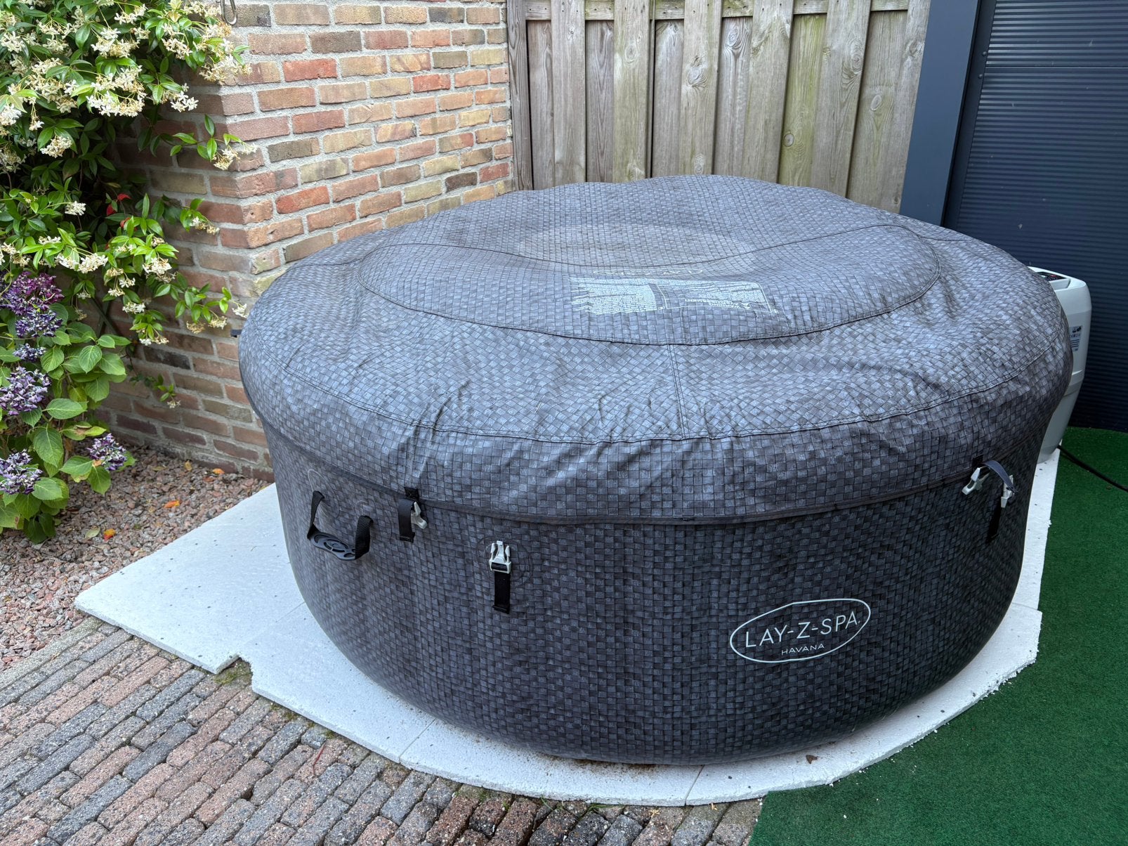 Lay-Z-Spa Havana AirJet - Weinig gebruikt, Ophalen, Zo goed als nieuw, Filter