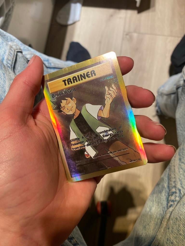Brock's Grit - Full Art Trainer Kaart Pokémon, Ophalen of Verzenden, Zo goed als nieuw, Losse kaart, Foil
