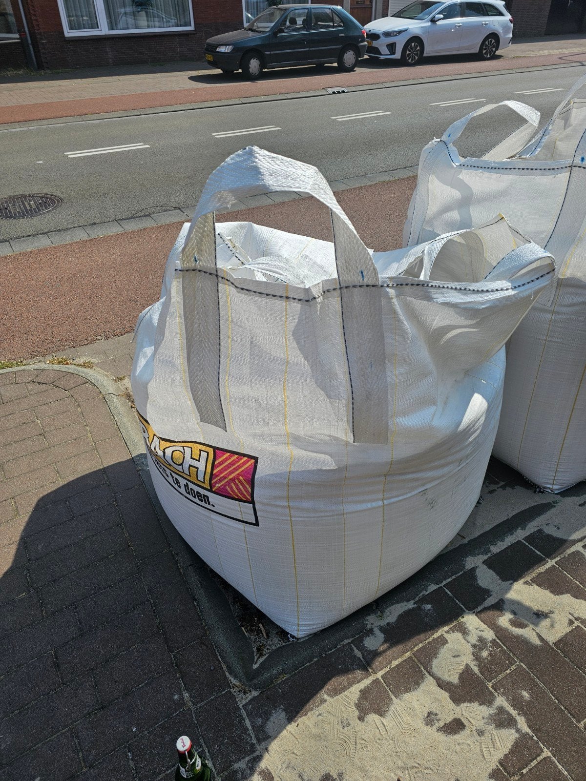 GRATIS Big bag zand - Ophoogzand/Straatzand, Ophalen, Nieuw, Ophoogzand