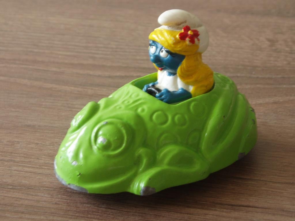 Smurfin in kikker auto ESCI, Verzamelen, Ophalen of Verzenden, Gebruikt