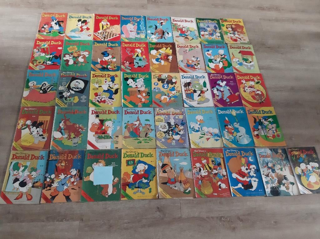 Donald duck weekbladen jaargang 1975, Boeken, Meerdere stripboeken, Ophalen of Verzenden, Gelezen