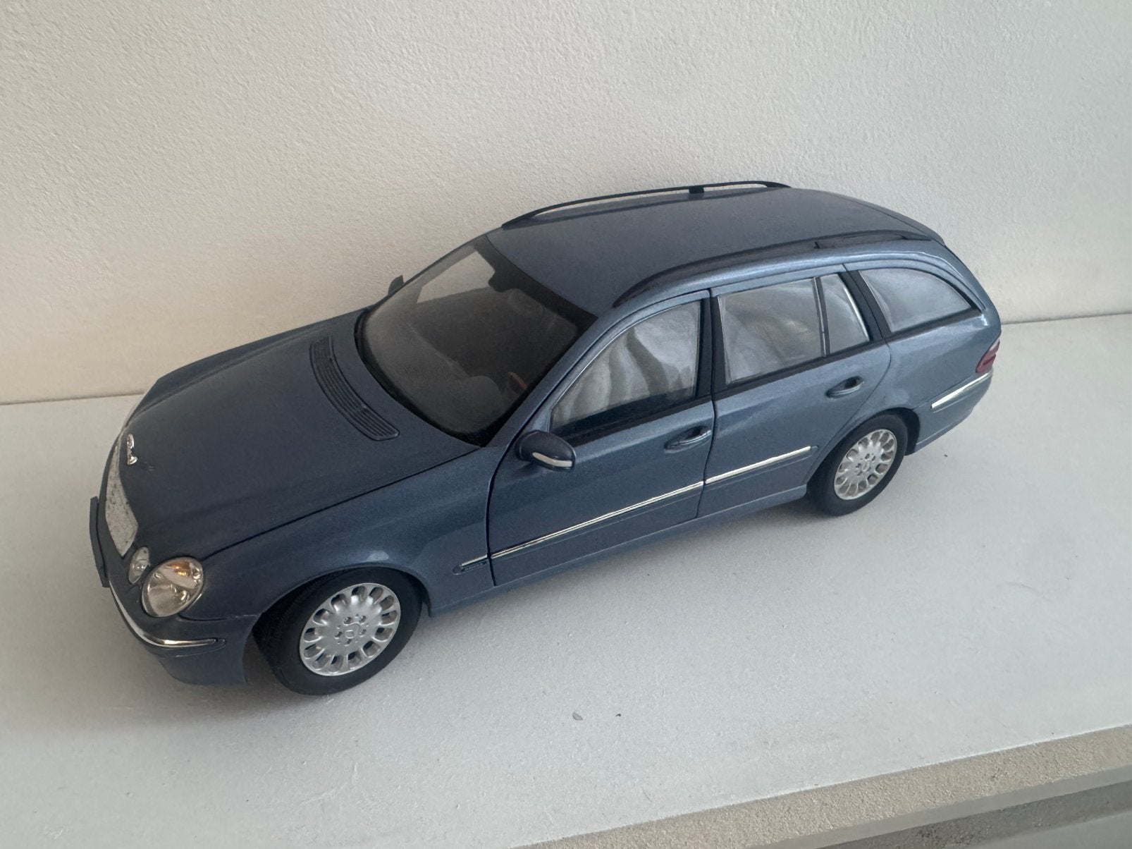 1:18 Mercedes E Klasse T W211 Kyosho Blauw met. 2007, Ophalen of Verzenden, Gebruikt, Auto, Kyosho