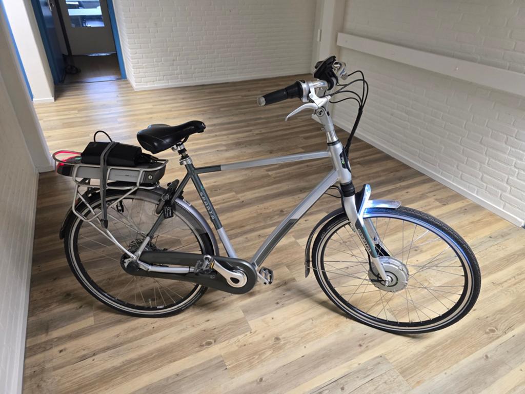 Te koop elektrische fietsen lees de advertentie, Fietsen en Brommers, Elektrische fietsen, 51 tot 55 cm, Ophalen of Verzenden