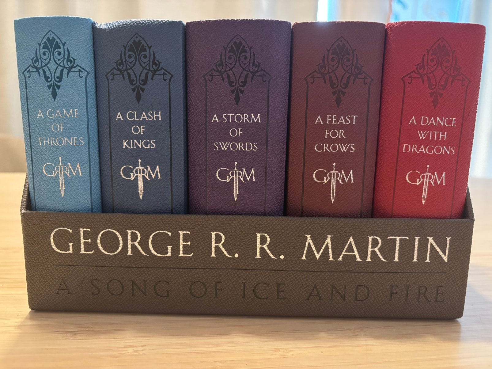 Game of thrones leren boeken, Boeken, Ophalen of Verzenden, Zo goed als nieuw