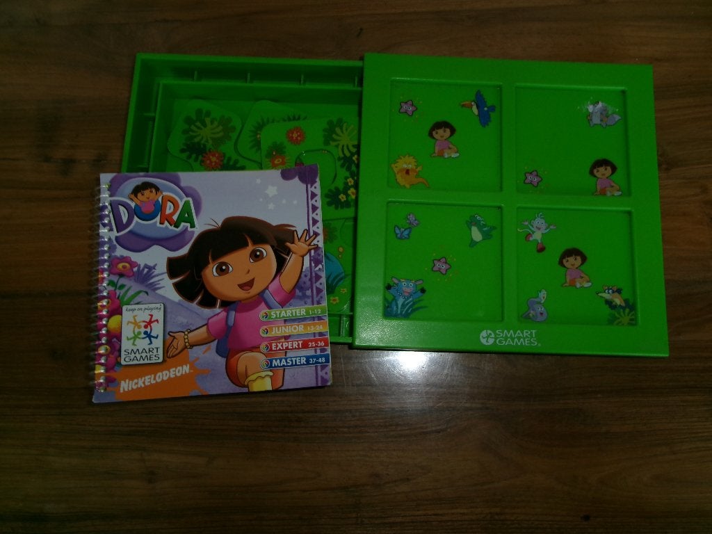 hide and seek met dora, Ophalen of Verzenden, Gebruikt, Puzzelen