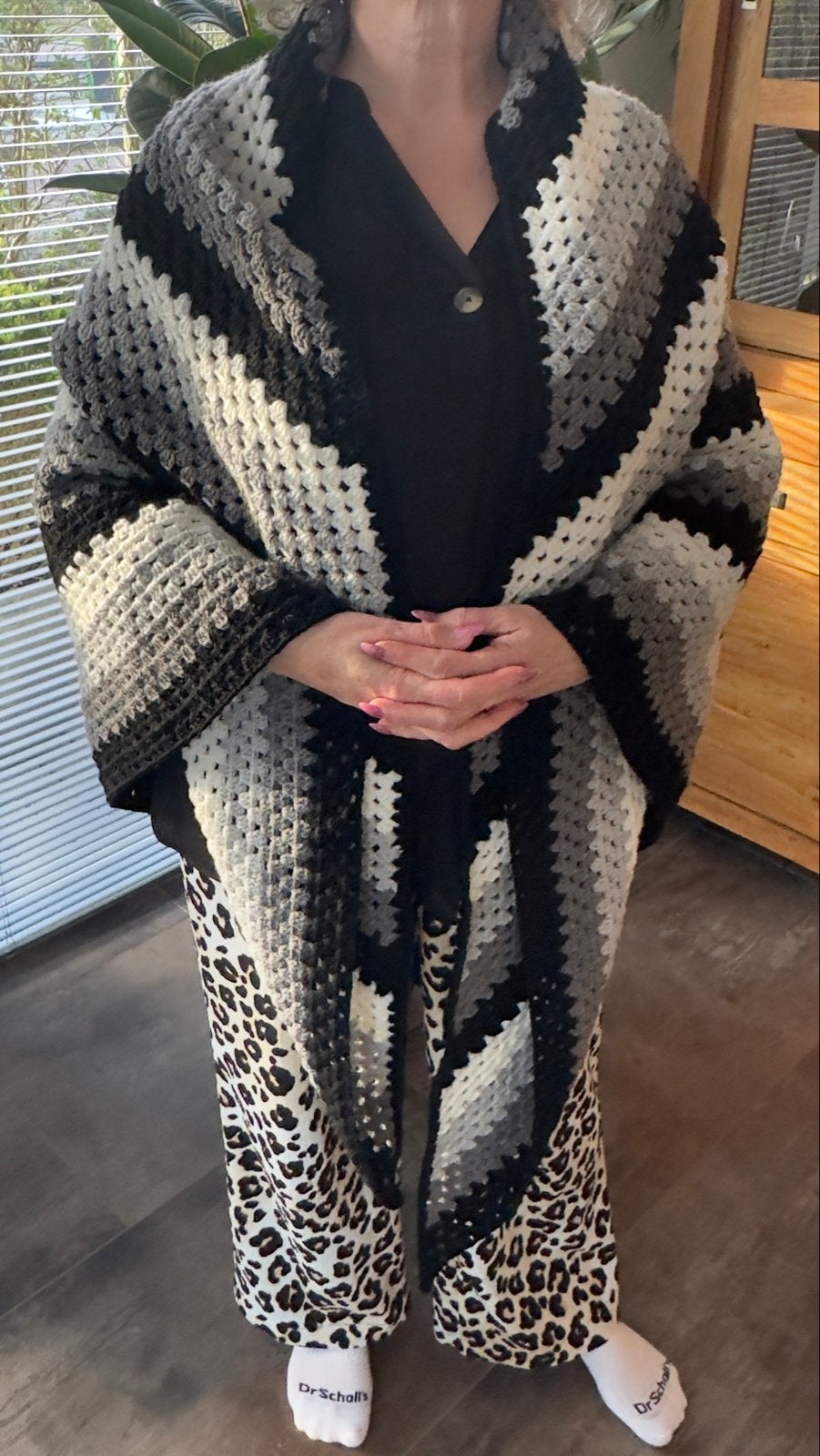 Handgemaakte gehaakte omslagdoek/poncho NIEUW, Ophalen of Verzenden, Zo goed als nieuw, Maat 46/48 (XL) of groter, Meerkleurig