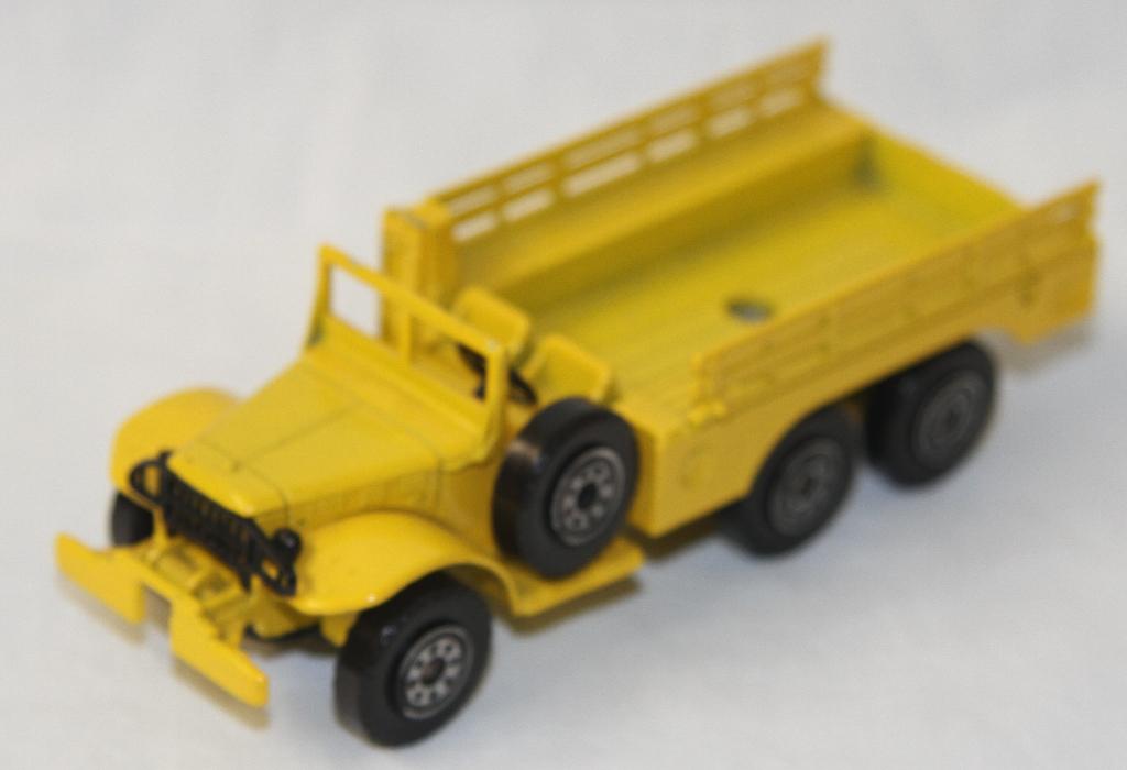 Solido Dodge 6x6, Ophalen of Verzenden, Gebruikt, Bus of Vrachtwagen, Solido