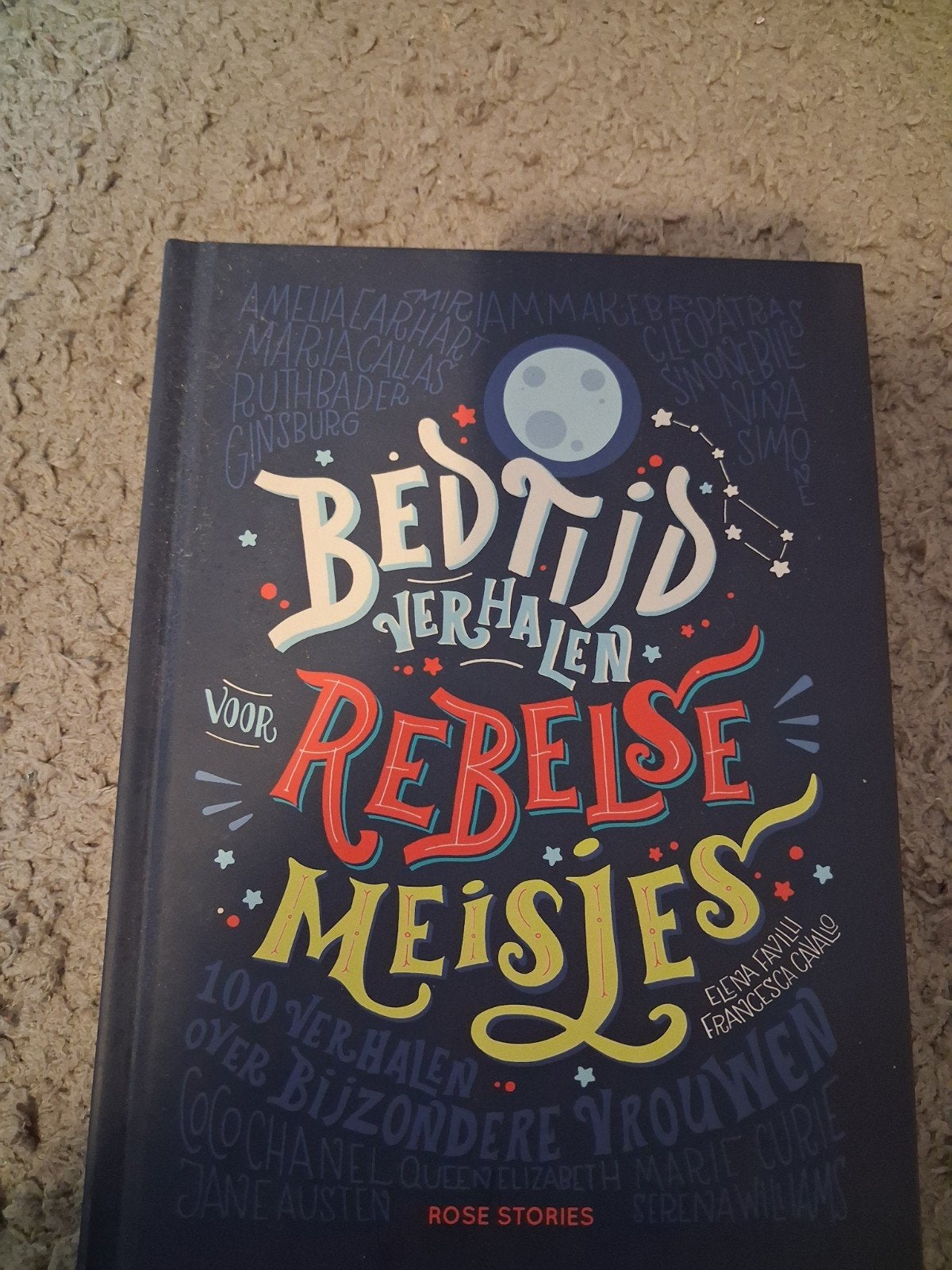 Francesca Cavallo - Bedtijdverhalen voor rebelse meisjes, Ophalen, Francesca Cavallo; Elena Favilli, Sprookjes