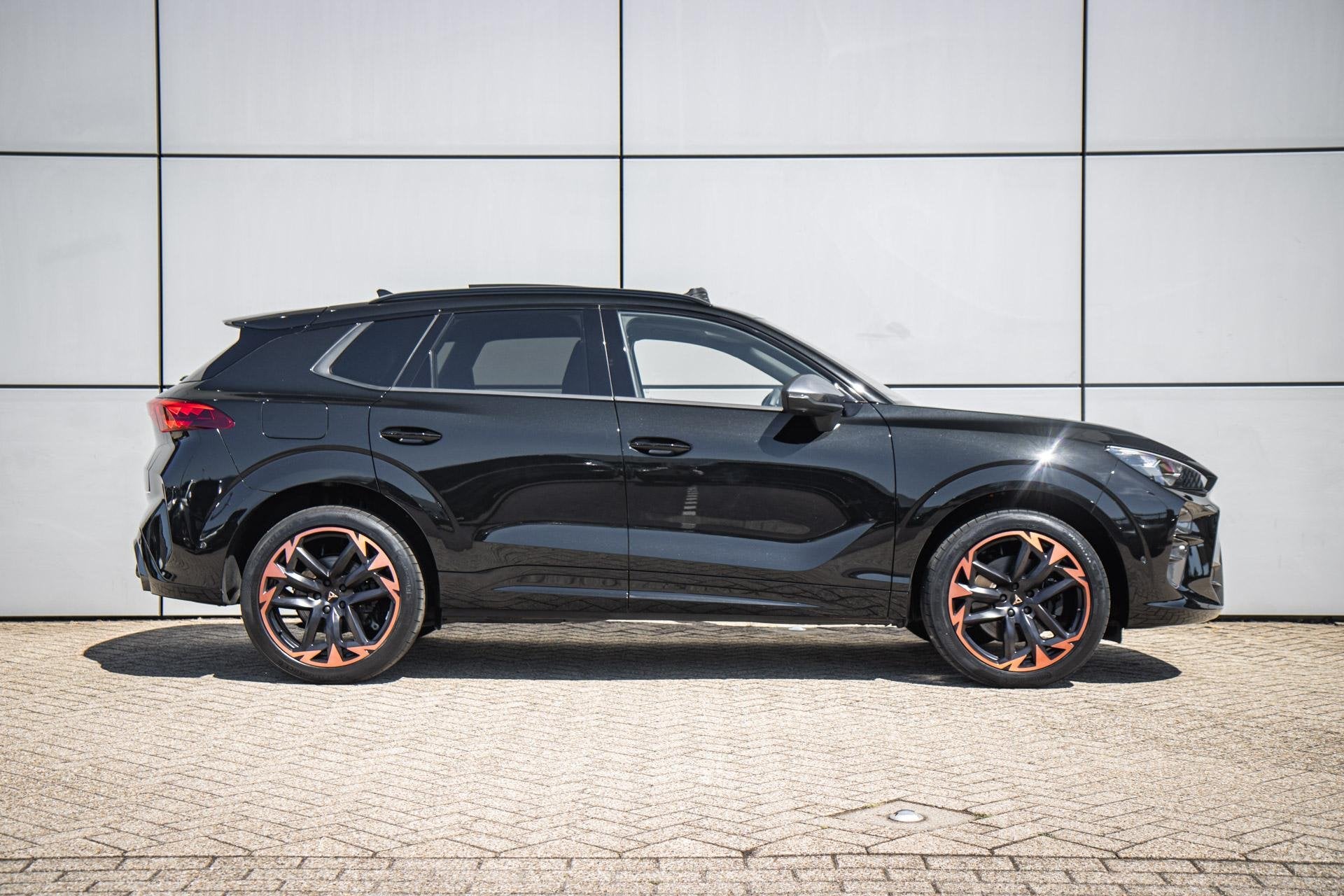 CUPRA Terramar 1.5 TSI 272pk e-Hybrid VZ Performance | SoH 1, Auto's, 12 maanden, 4 cilinders, 150 min, Alcantara