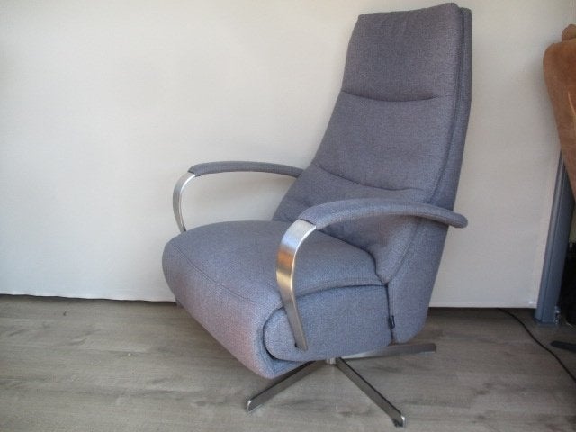 NIEUWSTAAT Prominent " Humberto " relax fauteuil stof grijs, Ophalen, Minder dan 75 cm, Zo goed als nieuw, Overige materialen