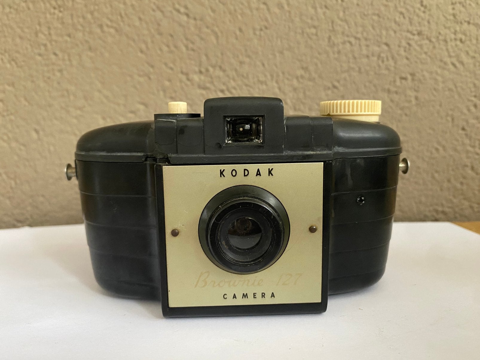 Vintage Kodak Brownie 127 bakeliet camera, Ophalen of Verzenden, Gebruikt, Compact, Kodak