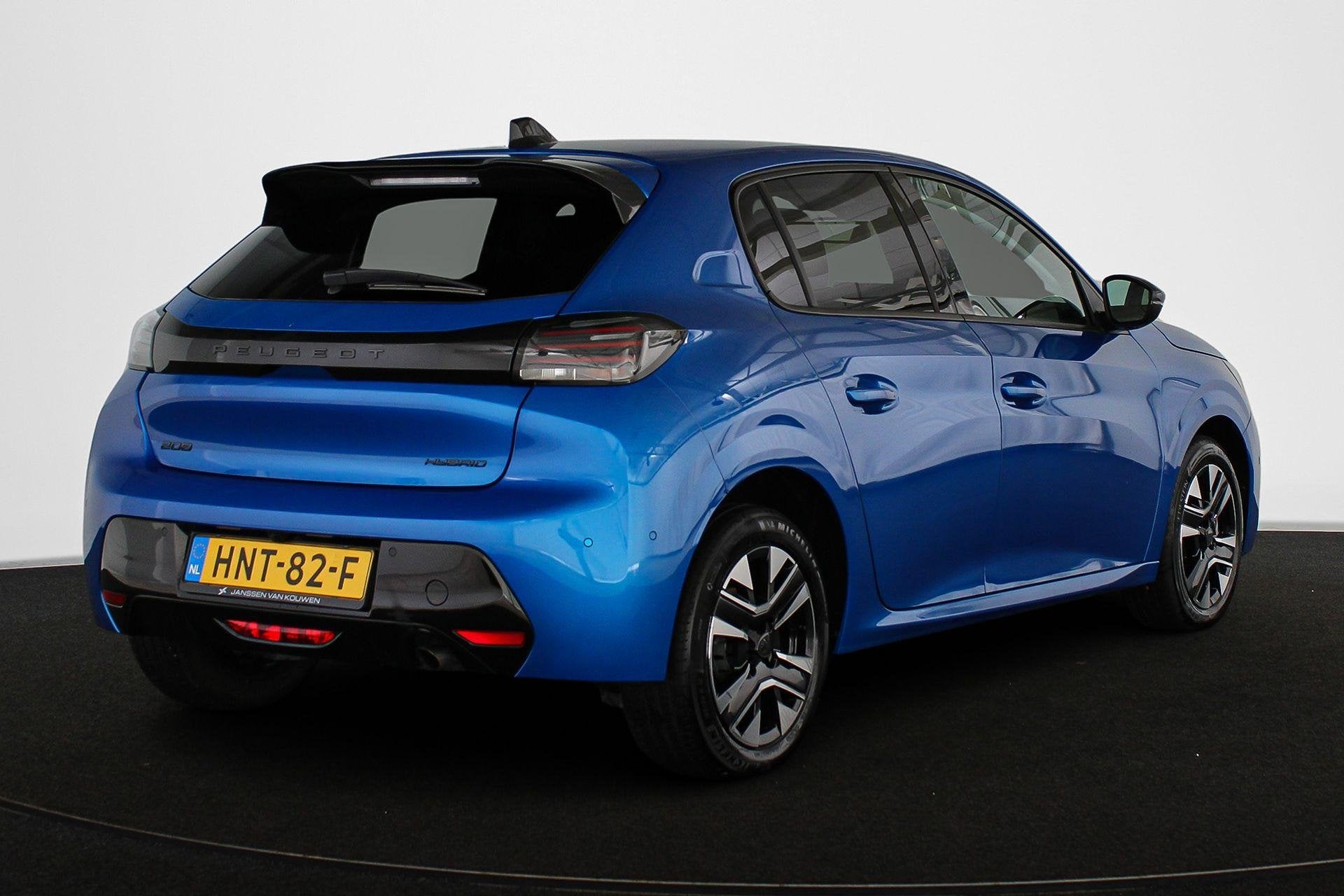 Peugeot 208 1.2 Hybrid 110 e-DCS6 Allure Navigatie Achteruit, 1195 kg, Gebruikt, Euro 6, 1199 cc
