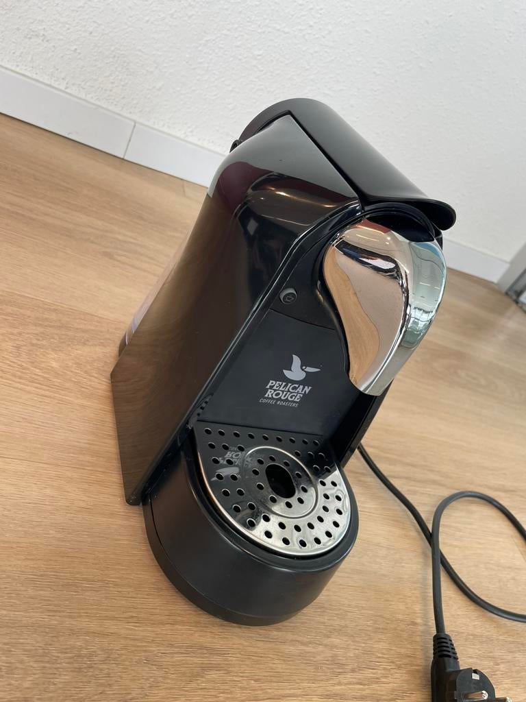 Koffiemachine Pelican Rouge, Ophalen, Zo goed als nieuw, Koffiemachine