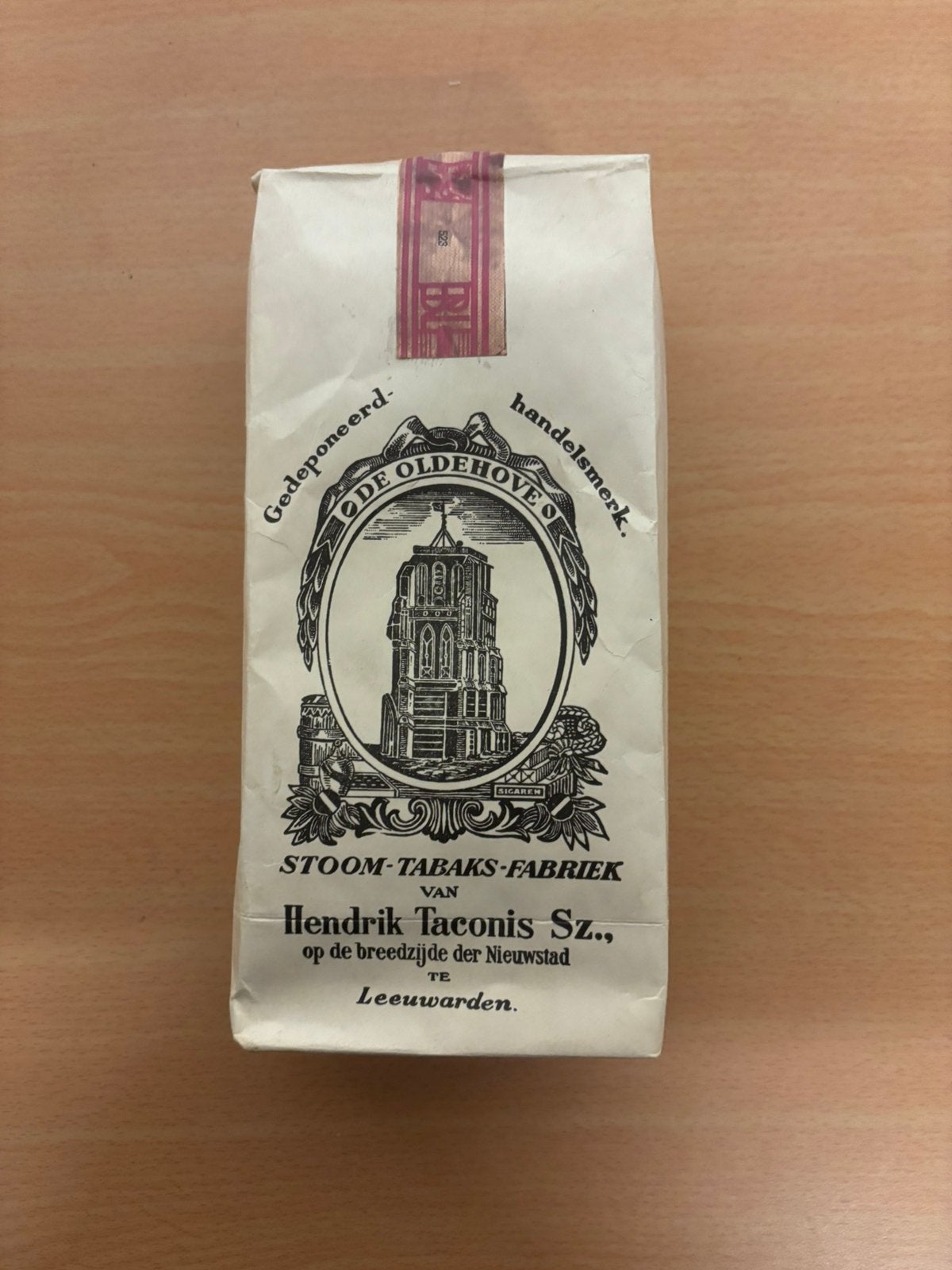 Tabak verpakking De Oldehove Leeuwarden, Verzamelen, Ophalen of Verzenden, Zo goed als nieuw, (Water)pijp