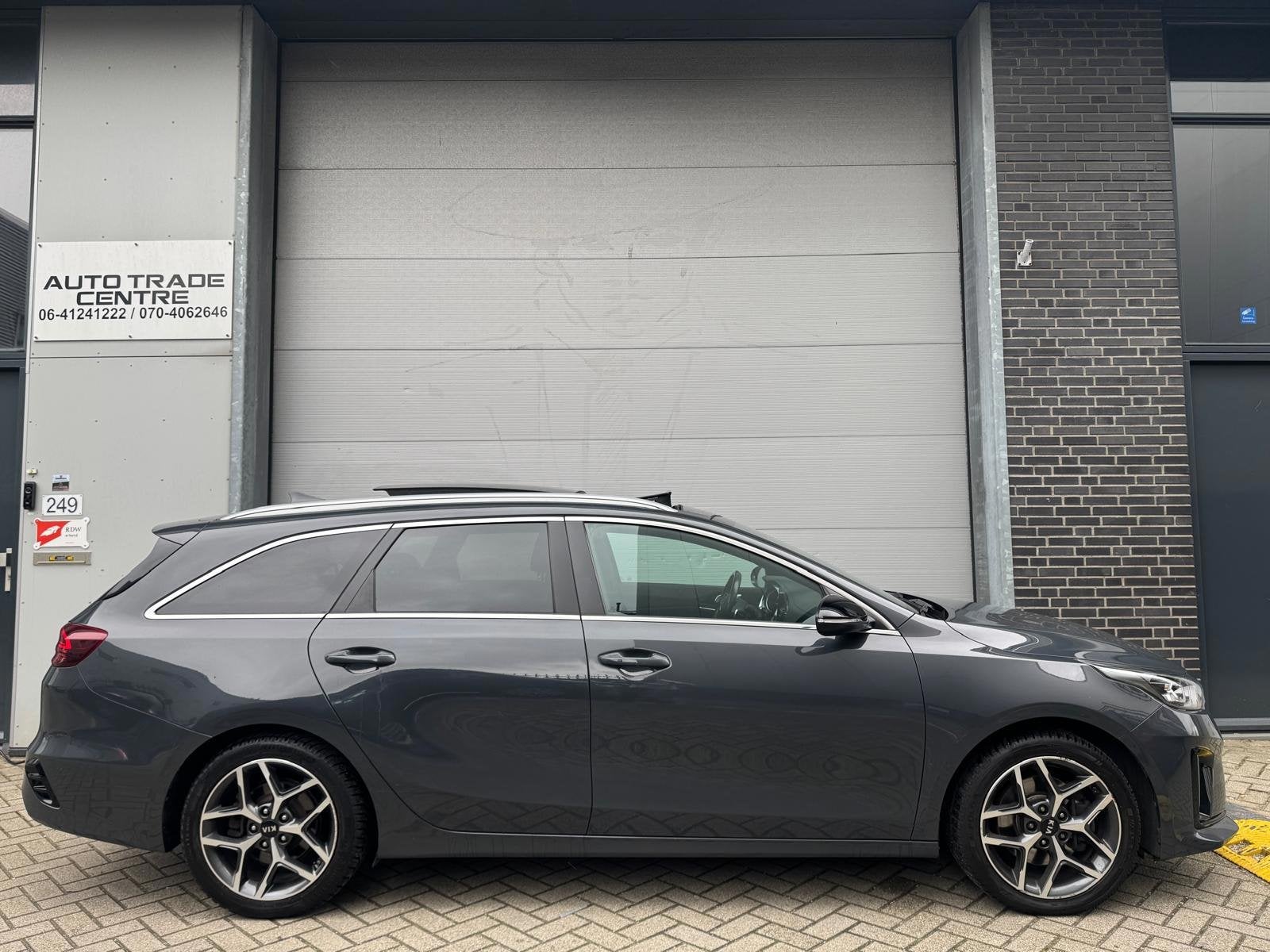 Kia Ceed Sportswagon 1.4 T-GDi GT-Line [ Open dak | Stuur&St, Dealer onderhouden, 1300 kg, 4 cilinders, Origineel Nederlands