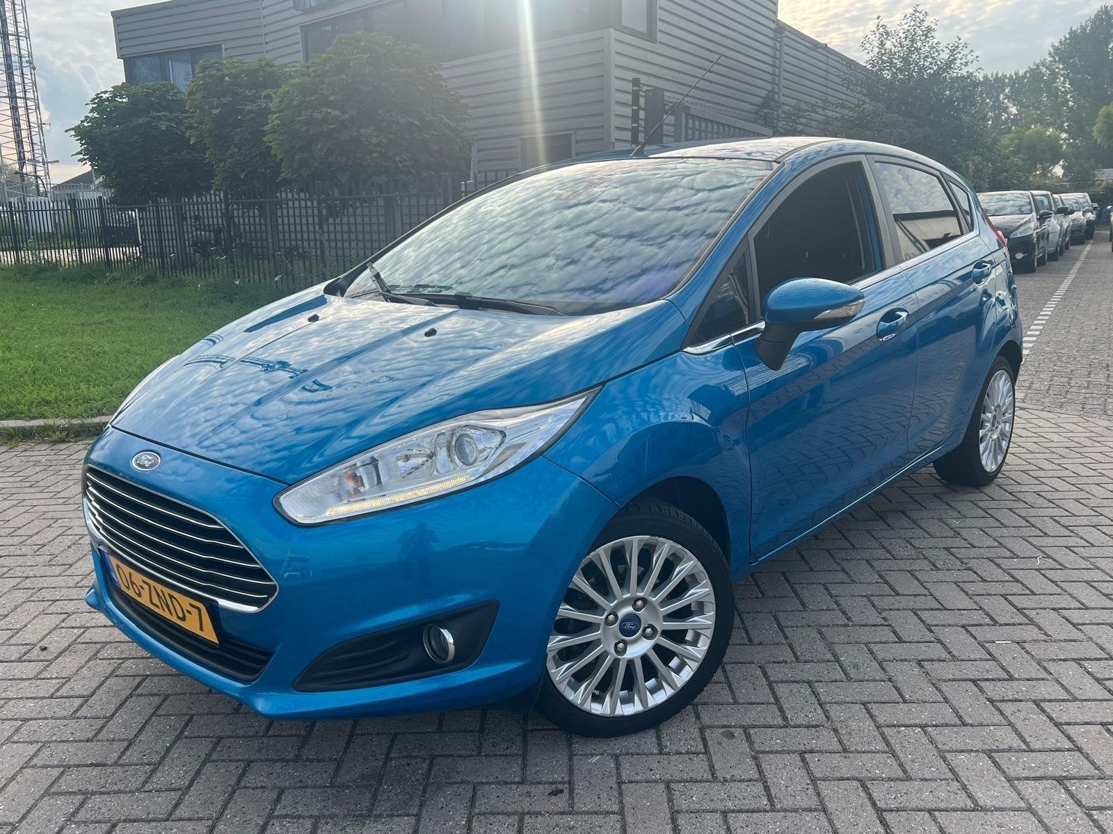 Ford Fiesta 1.0 EcoBoost Titanium Cruise Clima Navi PDC, Voorwielaandrijving, Euro 5, Zwart, Blauw