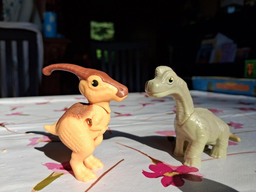 Jurassic World Happy Meal speeltjes, Ophalen of Verzenden, Zo goed als nieuw, Reptiel of Amfibie, Beeldje of Figuurtje